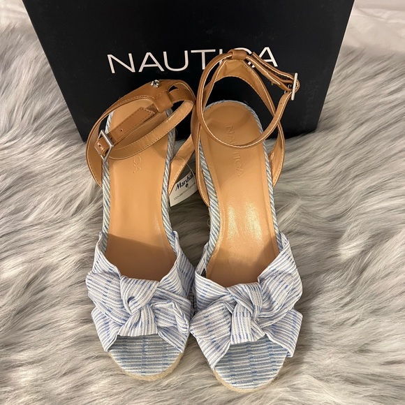 NAUTICA  NWT Blue & White Ankle Wedge - Picture 2 of 8